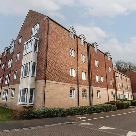 Esk Retreat * Whitby